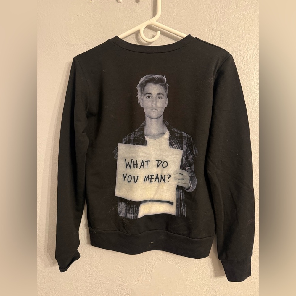 Justin Bieber What Do You Mean Girls Pullover Hot Topic New With Tags Medium - Picture 2 of 8